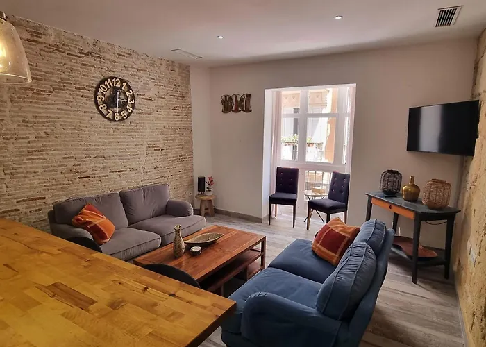 Casa Centro: Historic City Center Apartment In Cartagena - Charming & Central